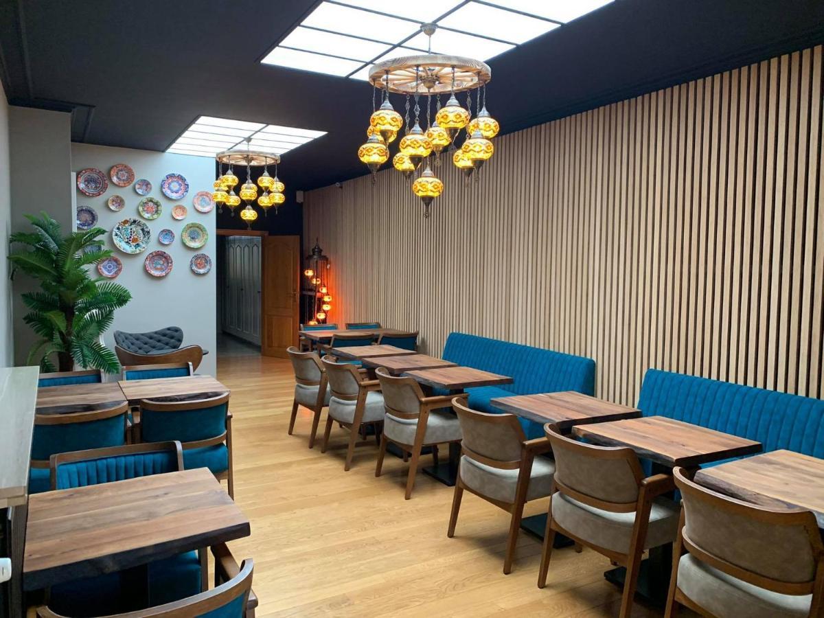 Hotel Guzy Lier Dış mekan fotoğraf